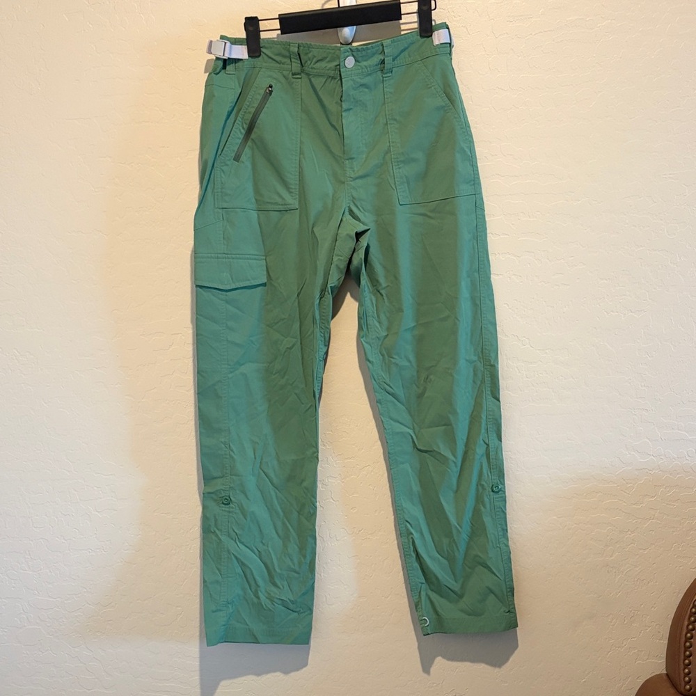 Stio Women's Green Cargo Pants